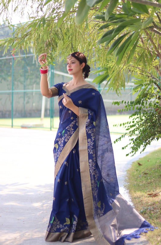 Vsaree Blue Silk Saree With traditional Jamdani type weaving border And Blouse