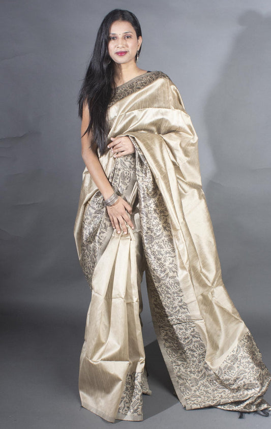 Vsaree Cream Raw Silk Saree With Rich Pallu and Contrast Blouse Piece For Women