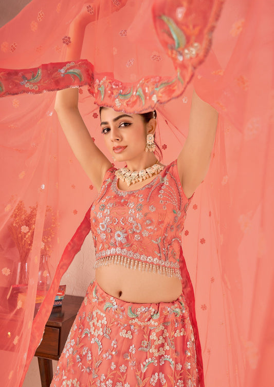 ملابس نسائية Peach PREMIUM NET SEQUANCE وMulti Thread Work مناسبة WEAR LEHENGA CHOLI 