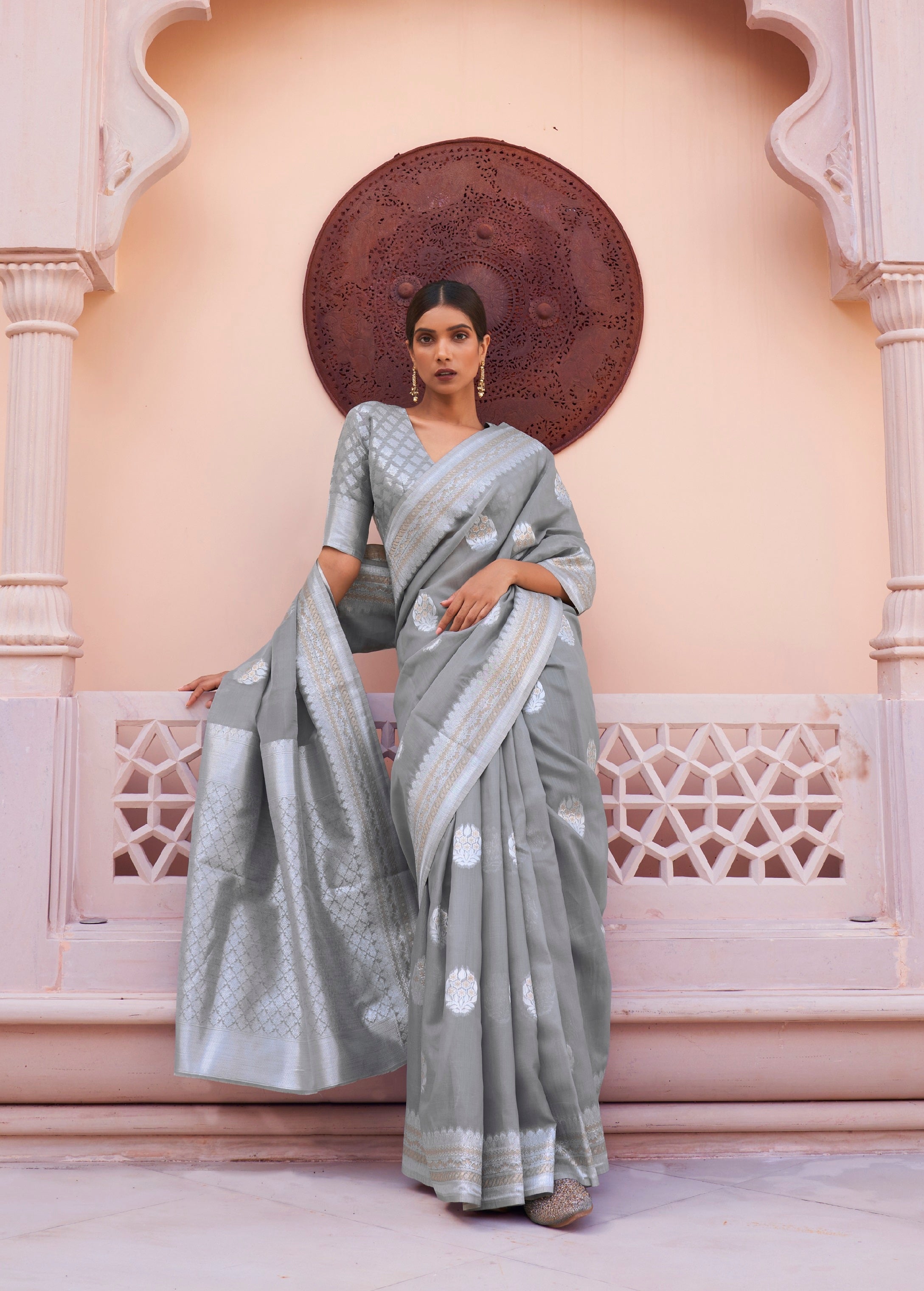Designer Silver Zari Weaving Wedding Wear Banarasi linen Cotton Silk Saree With Heavy Blouse