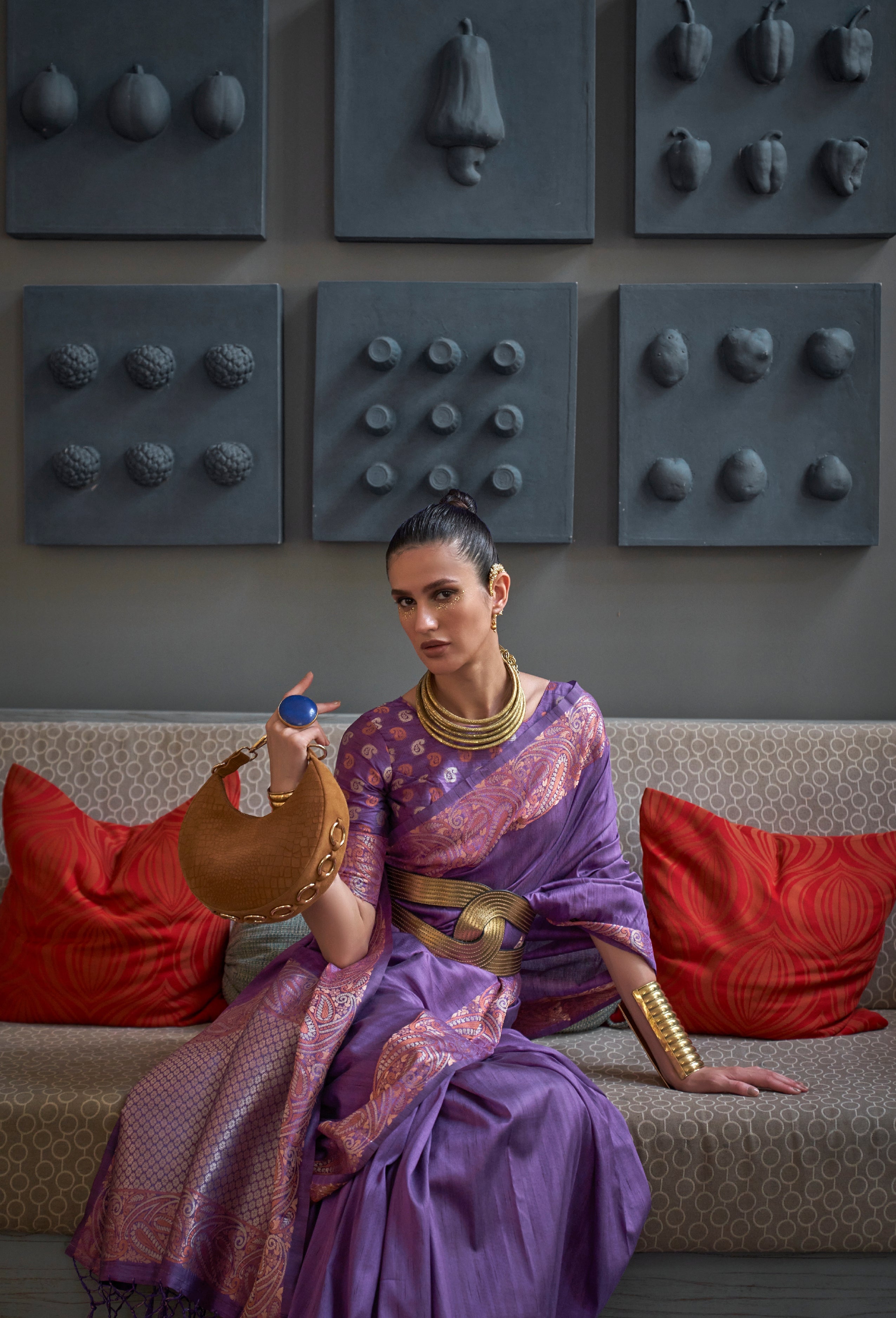 Party Wear Copper  Zari Weaving Handloom Designer Border Silk  Saree With Designer Pallu And Zari Weaving  Blouse