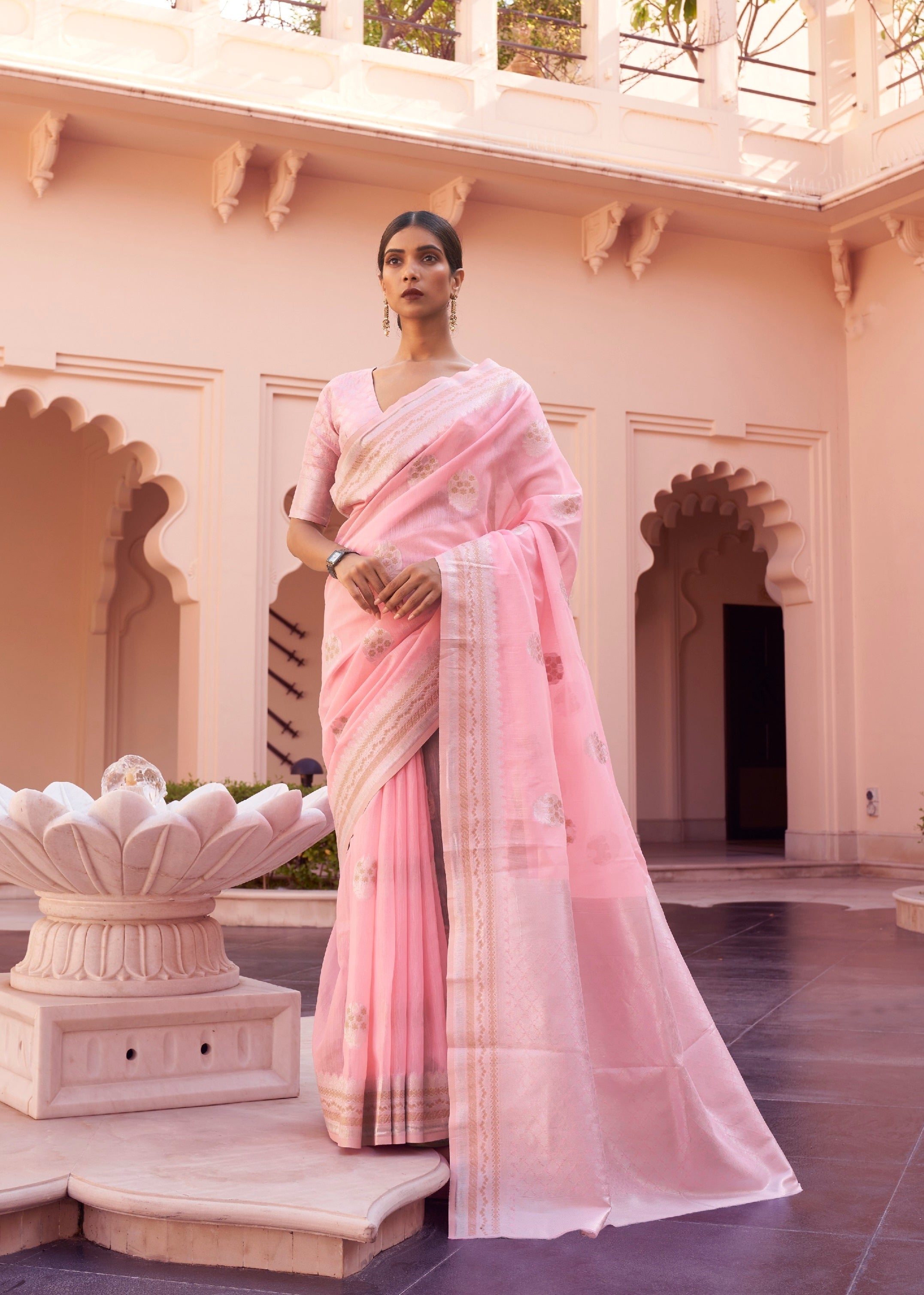 Designer Silver Zari Weaving Wedding Wear Banarasi linen Cotton Silk Saree With Heavy Blouse