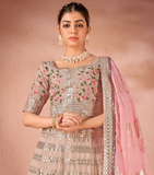 ملابس حفلات العمل ذات الخيوط المتعددة والجورجيت باللون البيج للنساء من LEHENGA CHOLI 