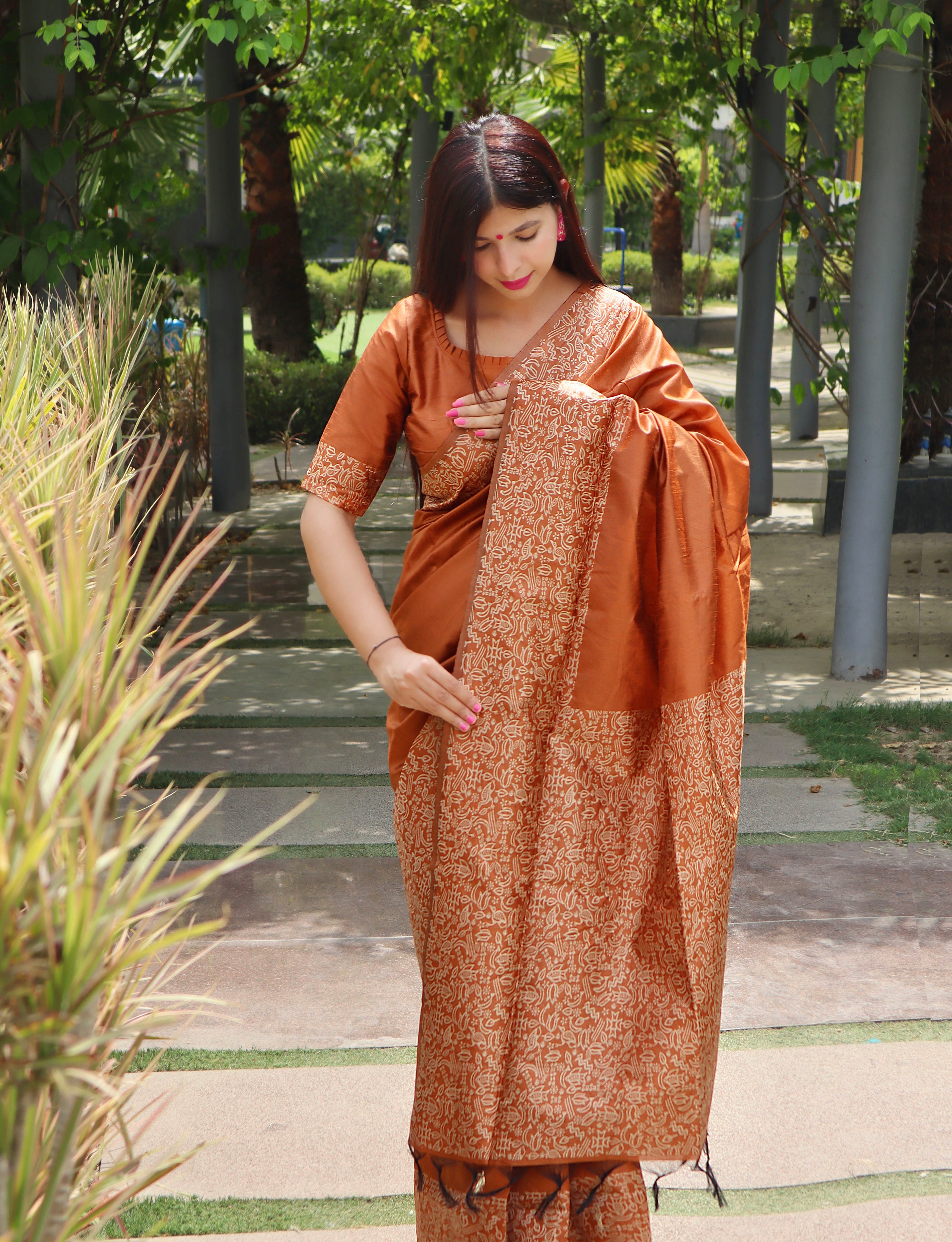 Vsaree Orange Raw Silk Designer Saree With zari woven Bomkai Temple Border and contrast zari pallu And Blouse