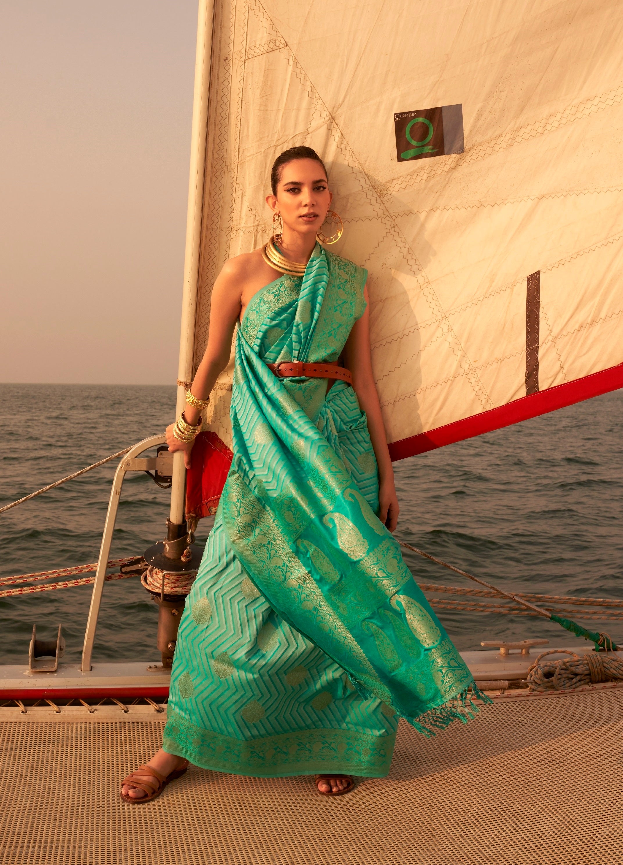 Designer Silk Traditional Copper Zari Weaving Laheriya Border Saree With Designer Pallu And Zari Weaving Blouse