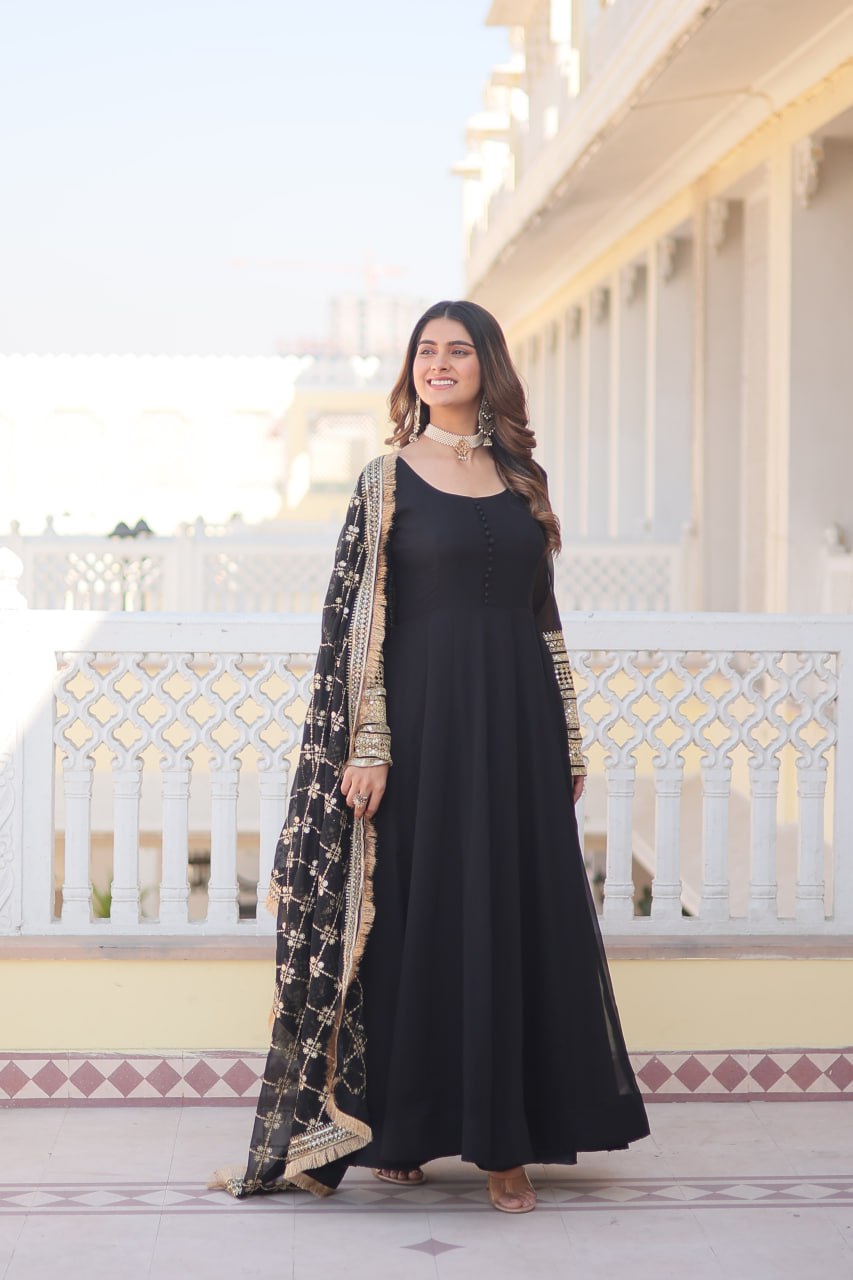 WOMEN'S BLACK FAUX BLOOMING WITH RICH MULTI SEQUINS EMBROIDERED WORK PARTY WEAR GOWN & DUPATTA SET STITCHED
