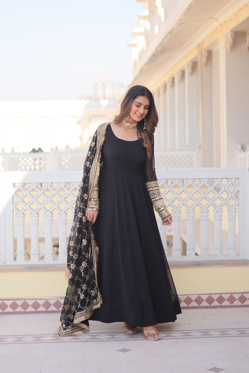 WOMEN'S BLACK FAUX BLOOMING WITH RICH MULTI SEQUINS EMBROIDERED WORK PARTY WEAR GOWN & DUPATTA SET STITCHED