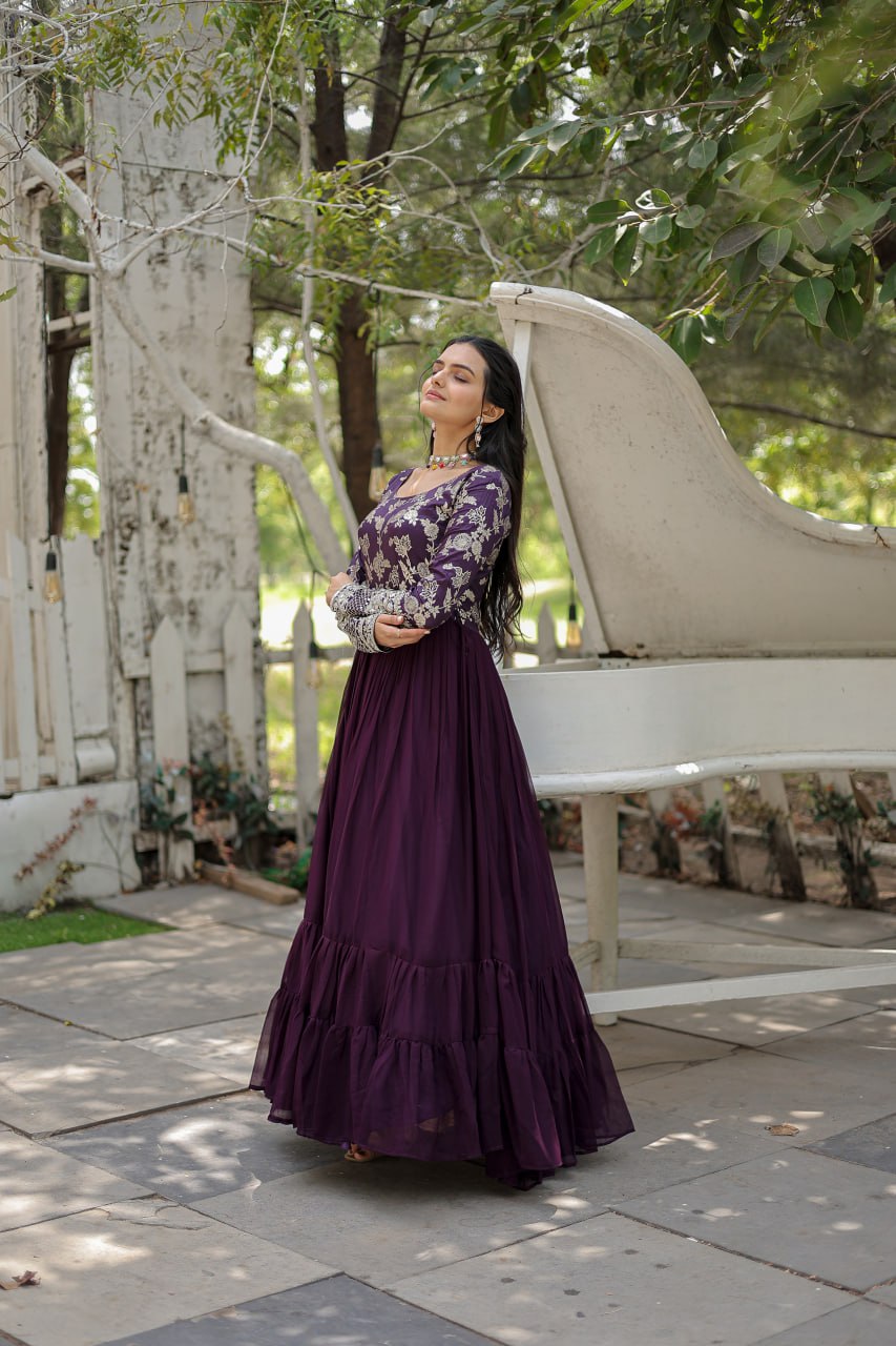 WOMEN'S VISCOSE RECEPTION GOWN IN PINK AND GREY WITH THREAD WORK STITCHED