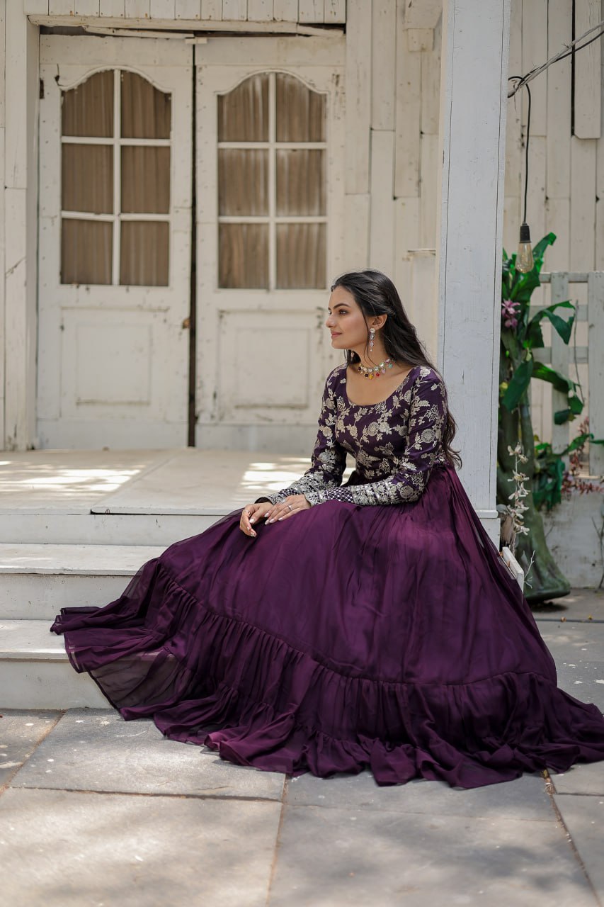 WOMEN'S VISCOSE RECEPTION GOWN IN PINK AND GREY WITH THREAD WORK STITCHED