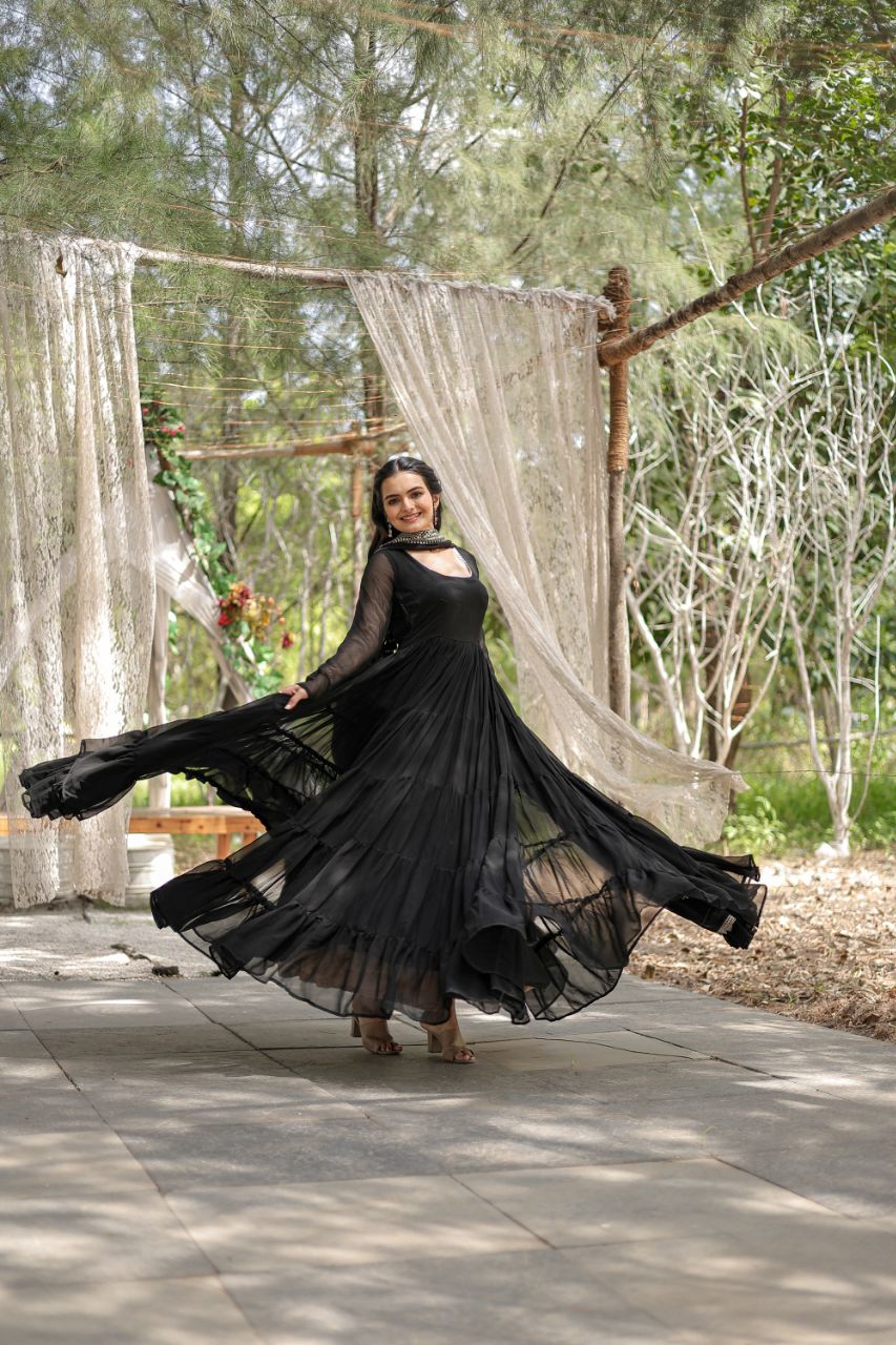 WOMEN'S BLACK FAUX BLOOMING WITH RICH SEQUINS EMBROIDERED WORK GOWN & DUPATTA SET STITCHED