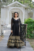 WOMEN'S FAUX BLOOMING CAPTIVATING BLACK COLOR GOWN WITH RAVISHING DUPATTA STITCHED