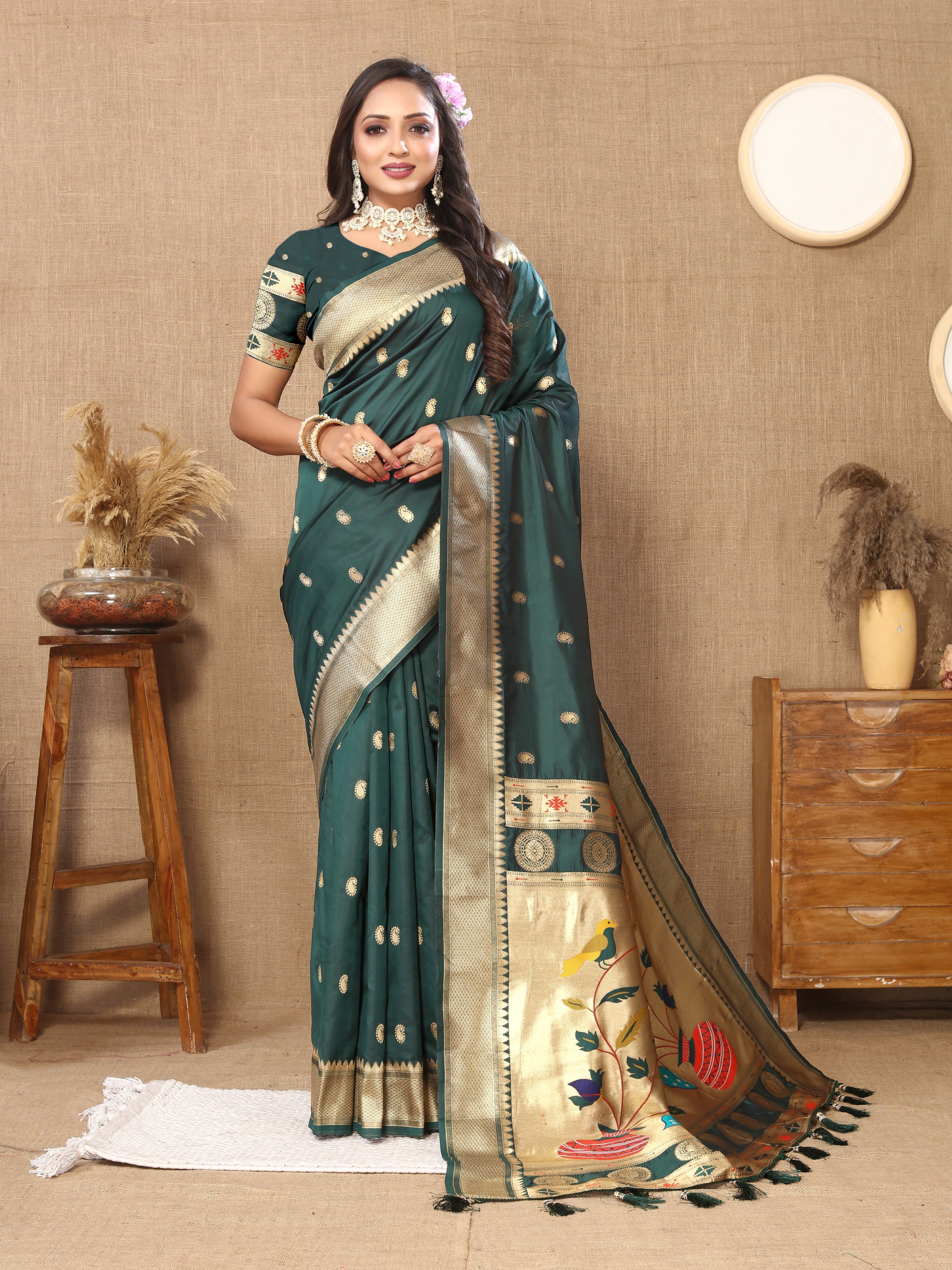 Vsaree Green Paithani Silk Flower Border And Zari Weaving Rich Pallu With Blouse