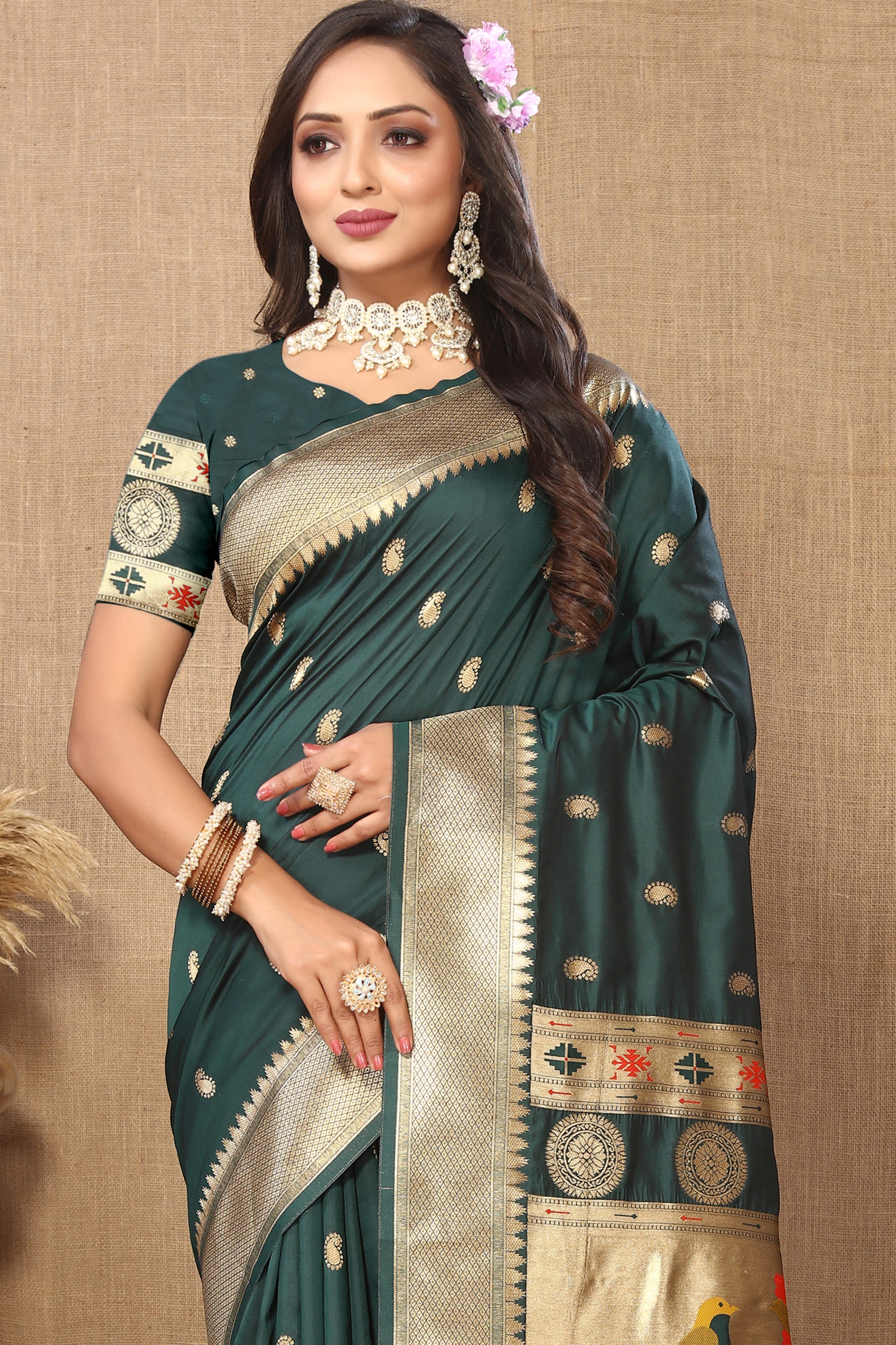 Vsaree Green Paithani Silk Flower Border And Zari Weaving Rich Pallu With Blouse