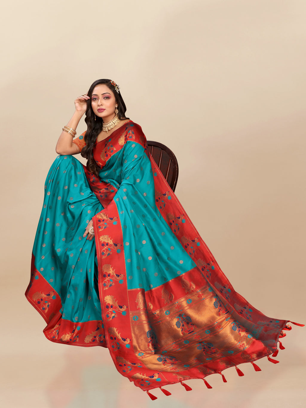 Vsaree Teal Paithani Silk Flower Border And Zari Weaving Rich Pallu With Blouse