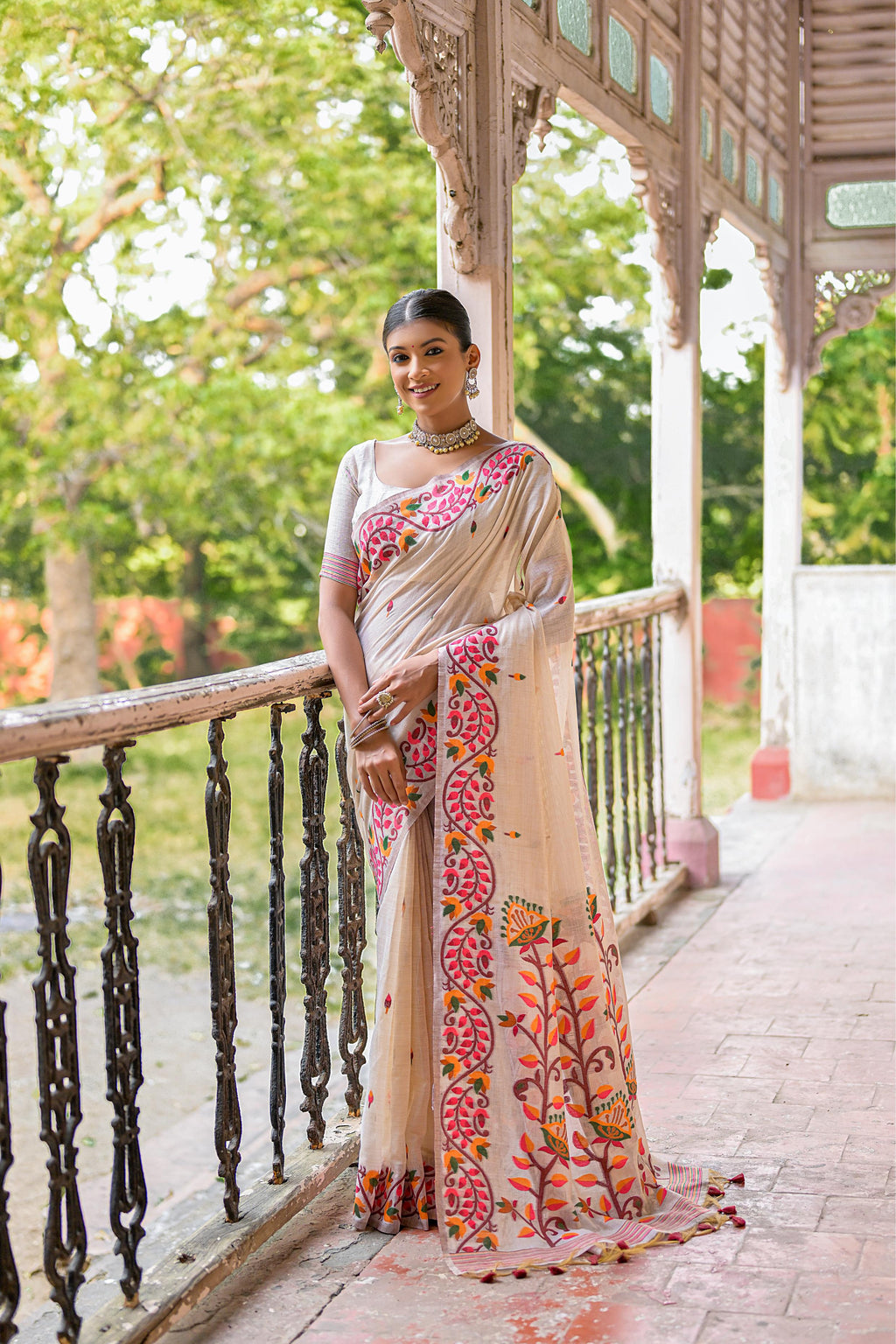 Vsaree Maroon Muga Silk Saree With Unique Floral Weaving Pattern With Pichwai Type Weaving Pallu With Blouse
