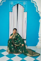 Vsaree Green Silk Blend Saree With Designer Border And Heavy Pallu Along With Blouse