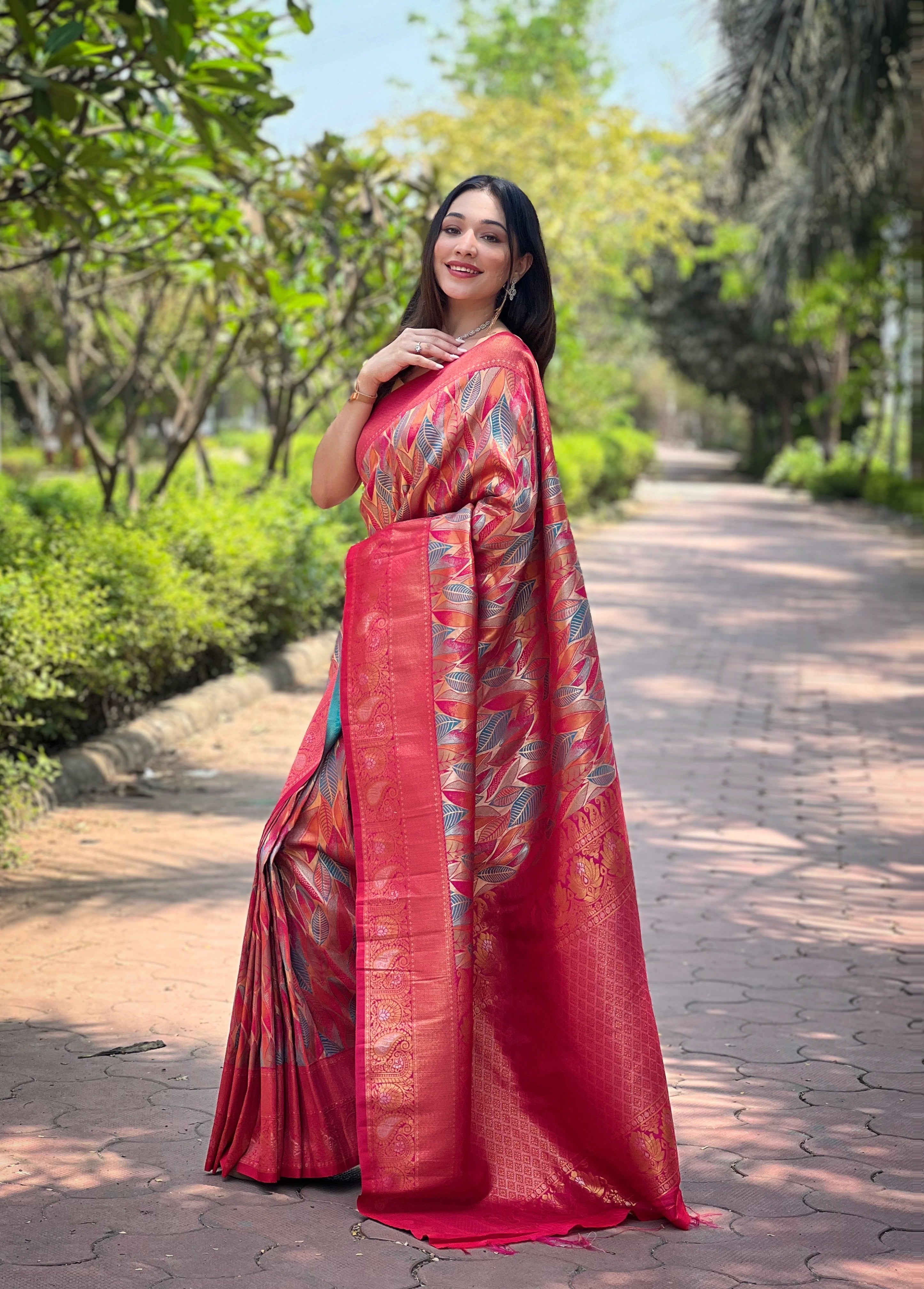 Vsaree Kanjivaram Soft Silk Weaving Borders Havy Design Saree With Blouse For Women