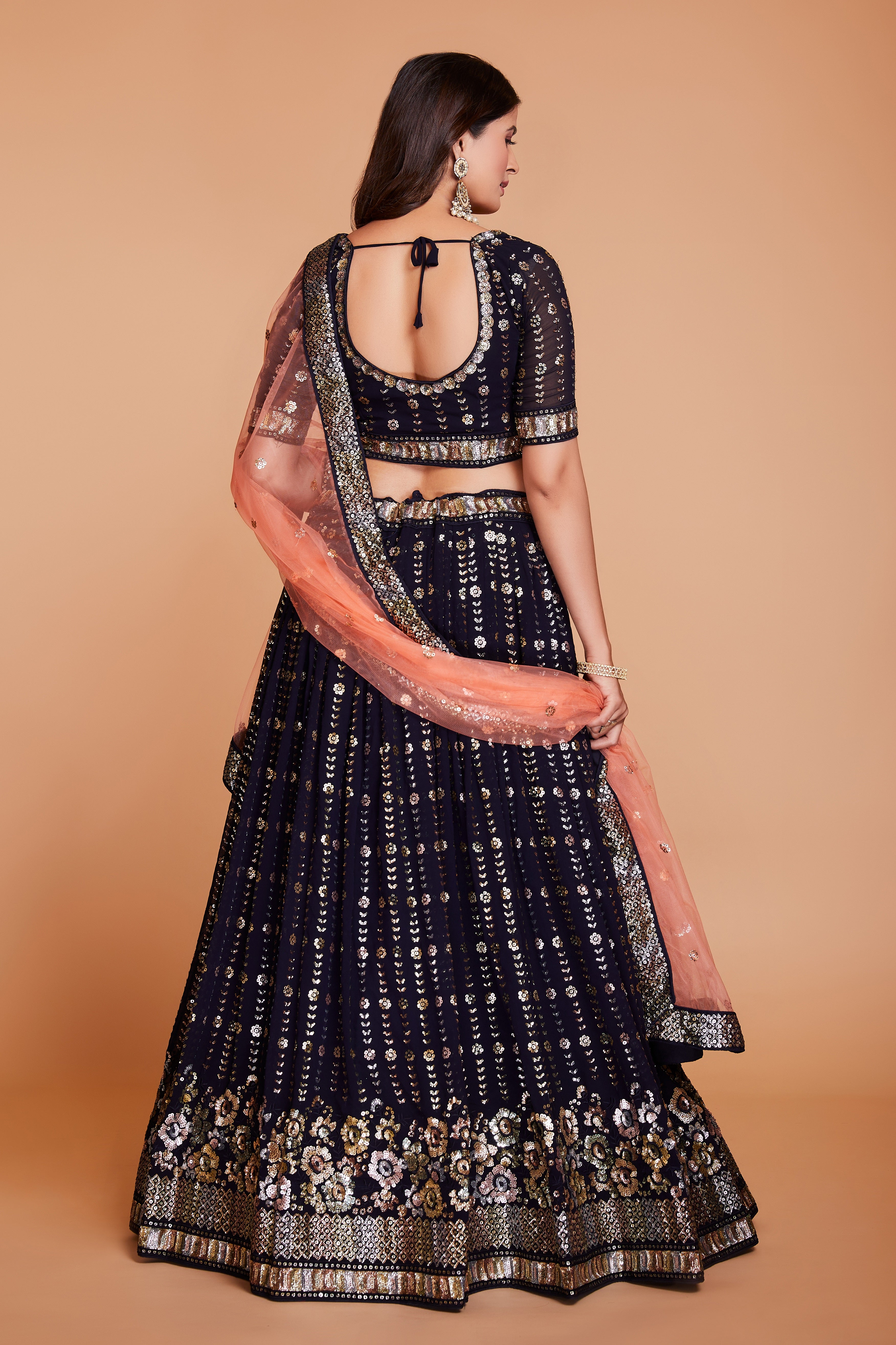 ملابس جورجيت نسائية باللون الأزرق الداكن مع الترتر والتطريز، ملابس حفلات العمل، LEHENGA CHOLI 