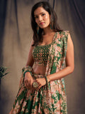 الأزهار الخضراء المطرزة الأورجانزا ملابس الزفاف Lehenga Choli