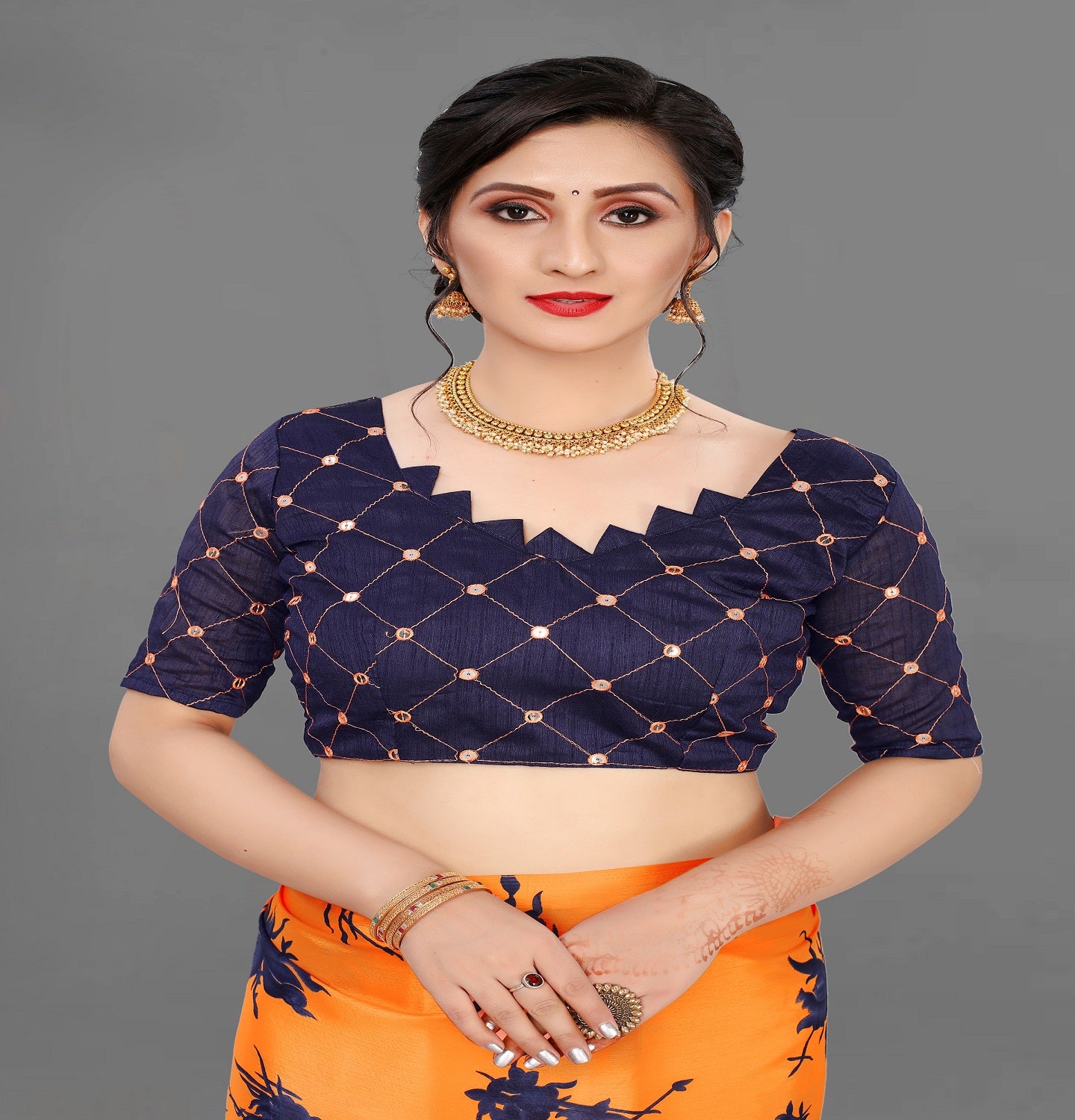 ساري VSaree India من الحرير الطحلب المطبوع باللون البرتقالي مع بلوزة مطرزة 